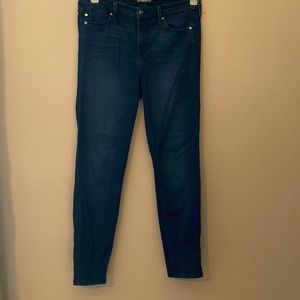 Liverpool dark wash jeggings//jeans so 10